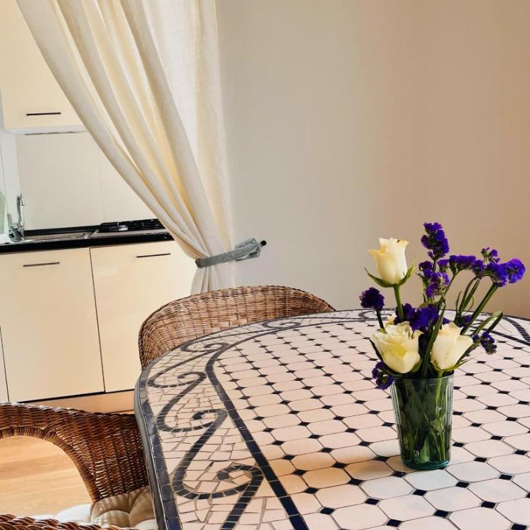 Borgo San Jacopo Penthouse by 360Rentals - Two-Bedroom Apartment - 18
