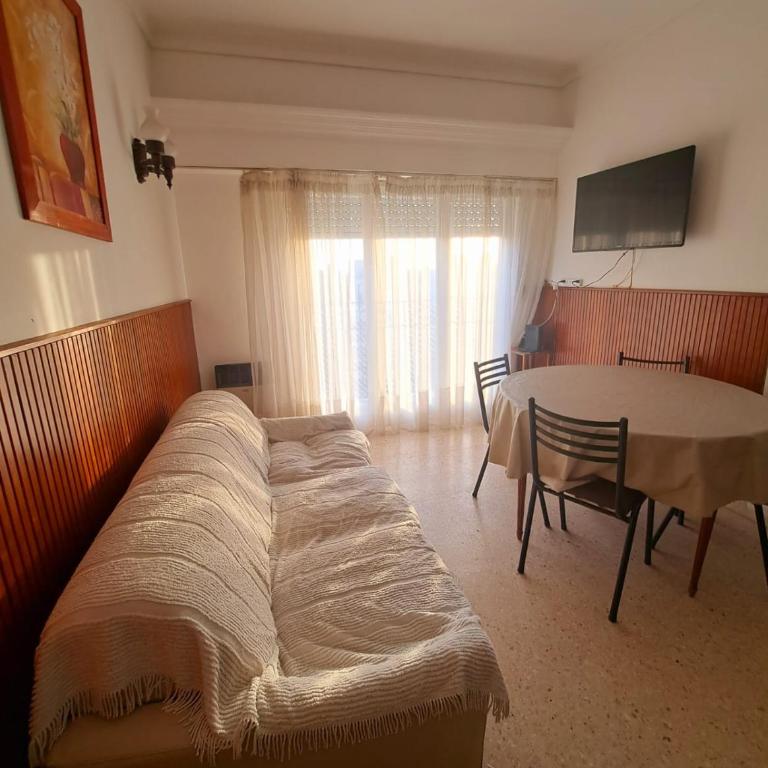Luminoso, solo para familias - Apartamento de 2 dormitorios - 18