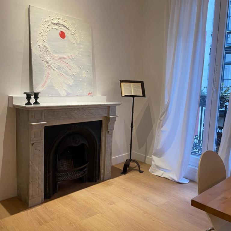 Apartamento minimalista en el corazón de Bilbao - Apartment - 3