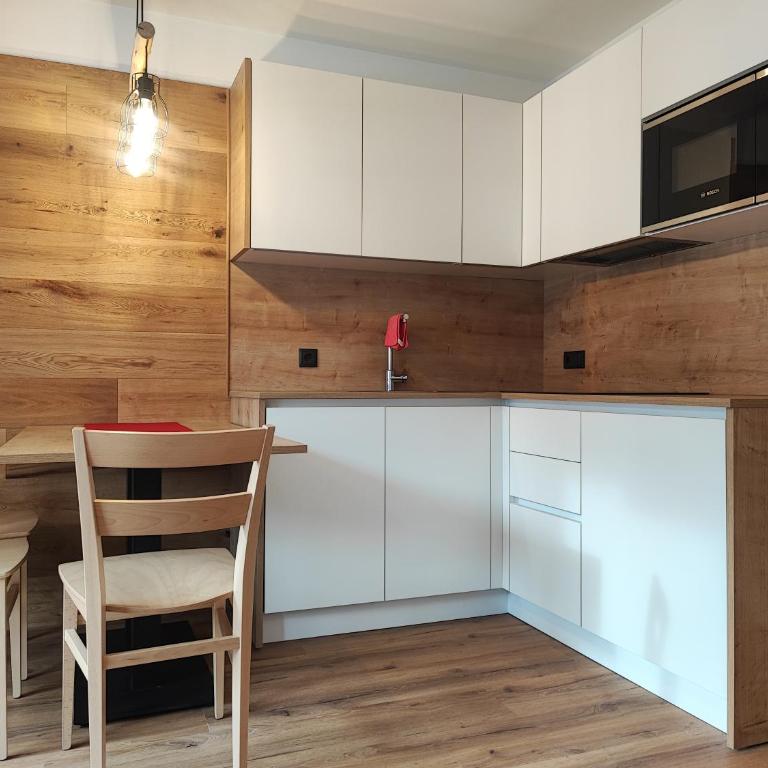 Appartements Stoll - Apartment mit Blick auf die Berge - 5