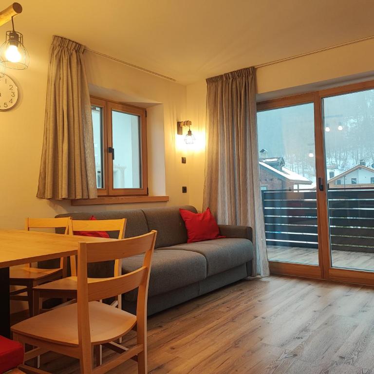 Appartements Stoll - Apartment mit Blick auf die Berge - 11
