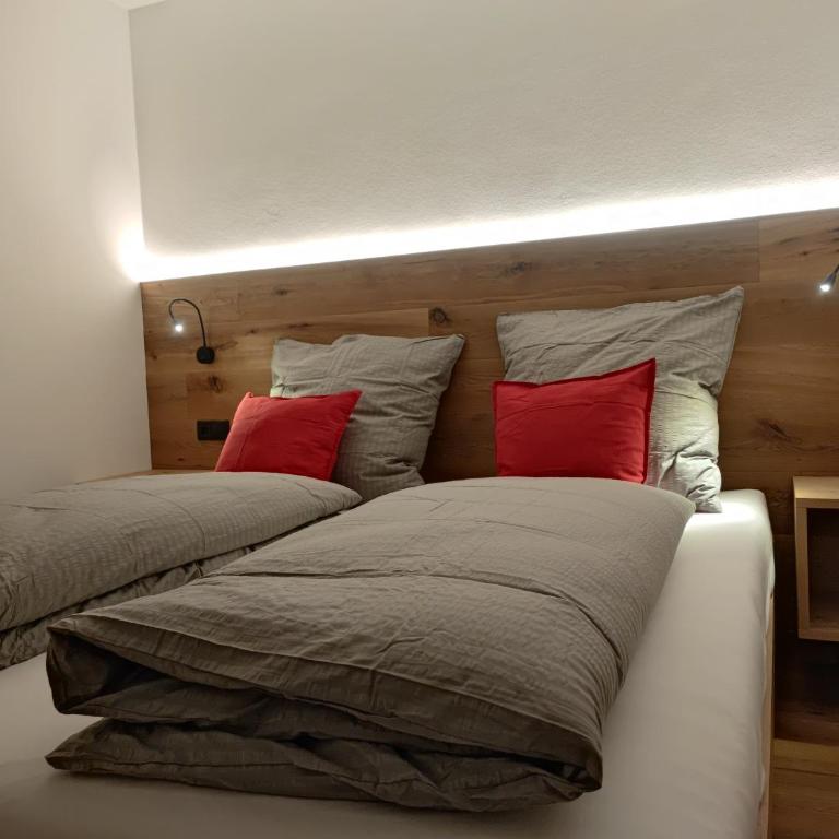 Appartements Stoll - Apartment mit Blick auf die Berge - 3
