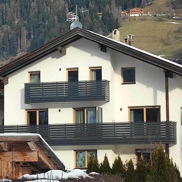 Appartements Stoll - Apartment mit 2 Schlafzimmern - 1