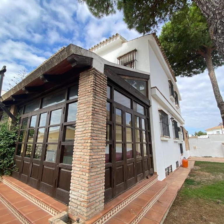 Gran Casa con Piscina Privada by Chiclana Dreams - Villa - 31