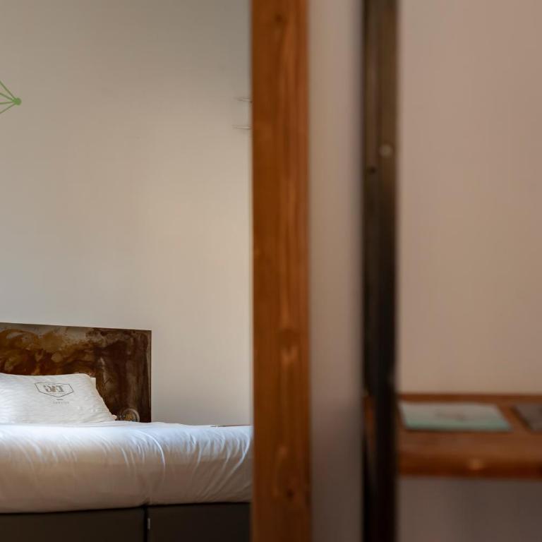 TAG Guest House - Camera Matrimoniale/Doppia con Letti Singoli con Bagno Privato - 16