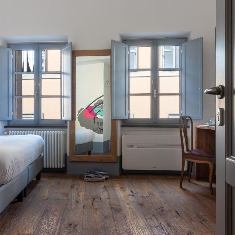TAG Guest House - Camera Matrimoniale/Doppia con Letti Singoli con Bagno Privato - 4