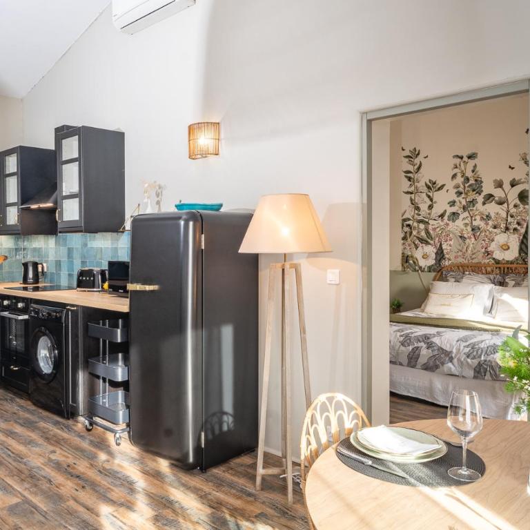 Villa "L'émeraude - Maison d'Hôtes - Jardin et parking privés - Valbonne - Maison 1 Chambre - 8