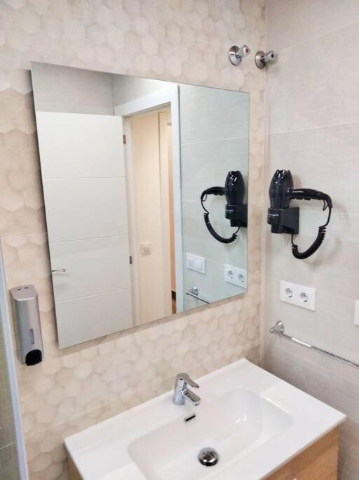 Loft La Calahorra del Bere con posibilidad de aparcamiento Pregunta por el PACK MÁS AMOR - Loft - 32