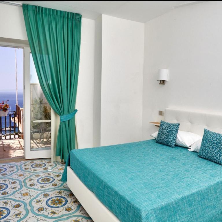 Malafemmena Guest House - Camera Matrimoniale con Terrazza - 2