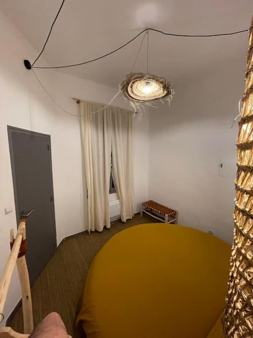 Pamp’Arles - Two-Bedroom Apartment - 37