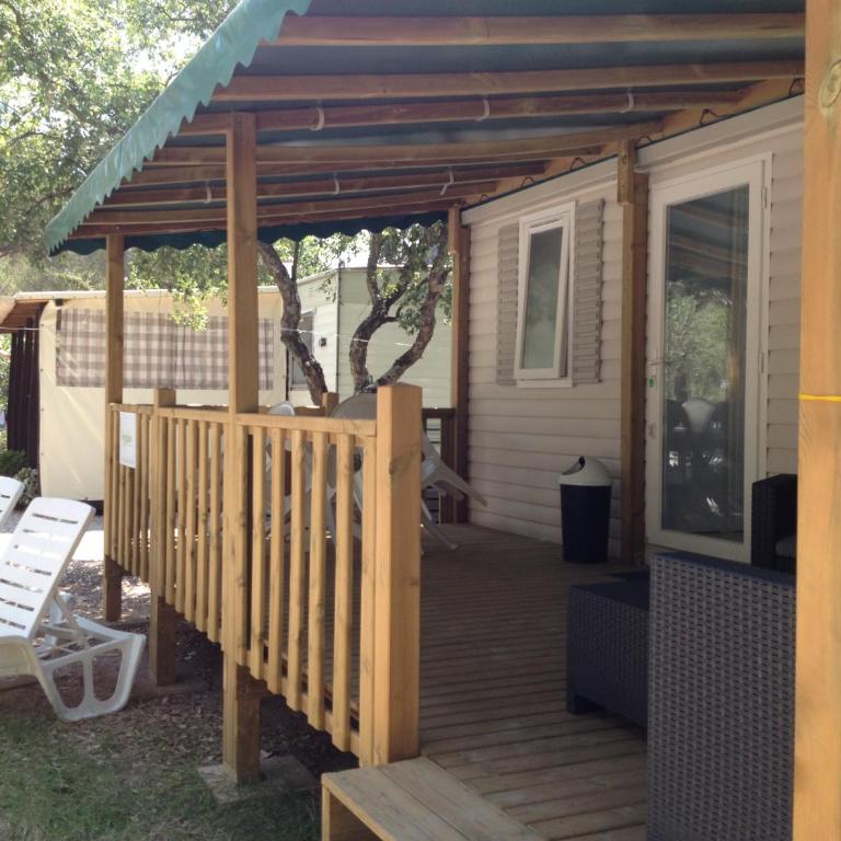 Mountain Retreat in Roquebrune-sur-Argens with Shared Pool - Mobile Home - 8
