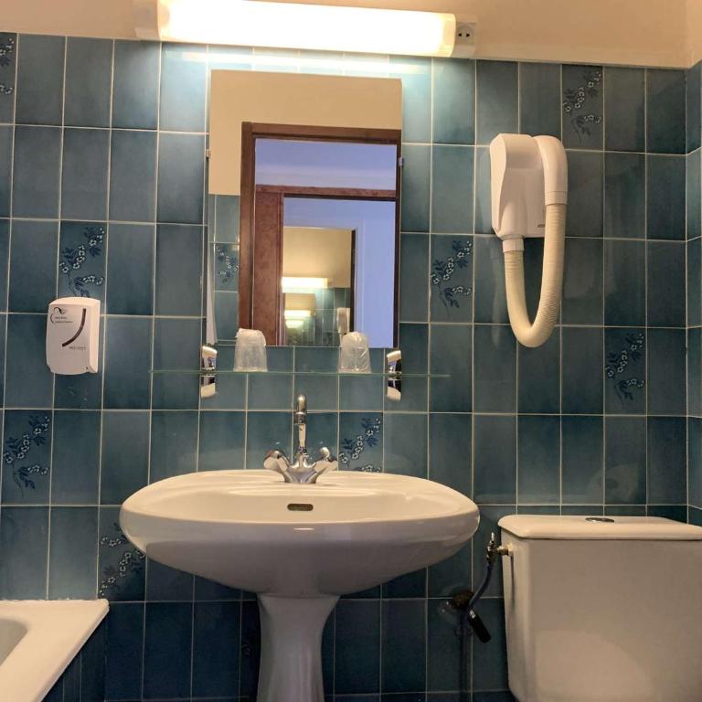 Superbe T3 refait à neuf avec balcon, vue mer et WiFi à Perros-Guirec - FR-1-368-60 - Apartment (4 Adults) - 9