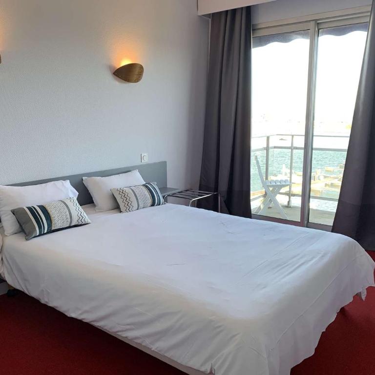 Appartement refait à neuf avec vue mer, WIFI et balcon à Perros-Guirec - FR-1-368-59 - Apartment (4 Erwachsene) - 3