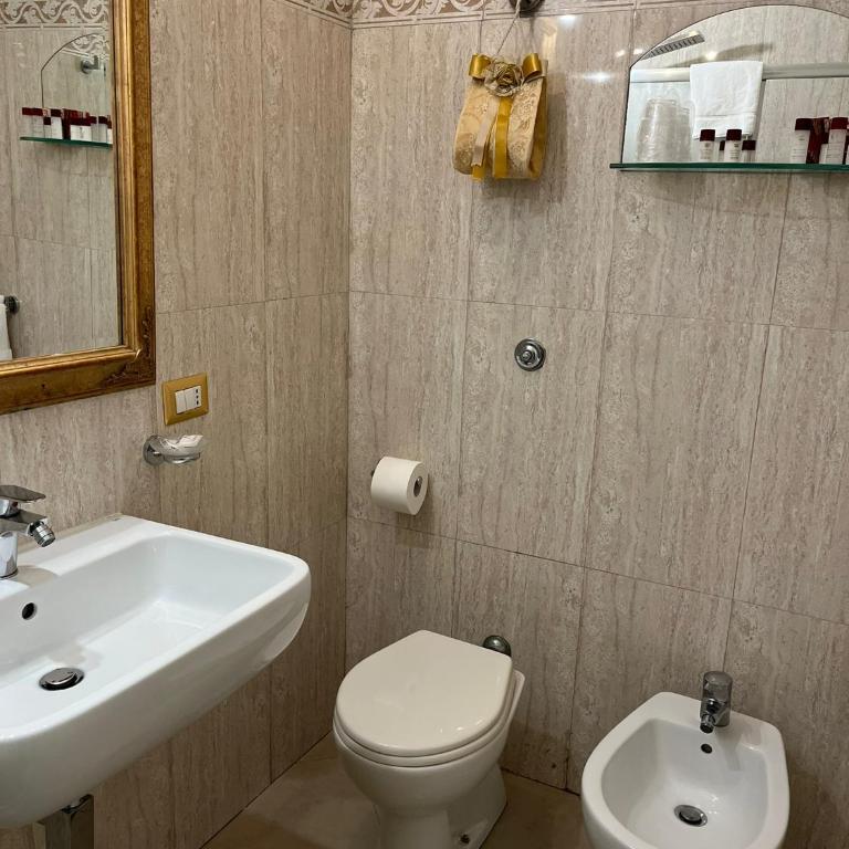 B&B Art Suite Santa Brigida - Junior Suite con Terrazza - 28
