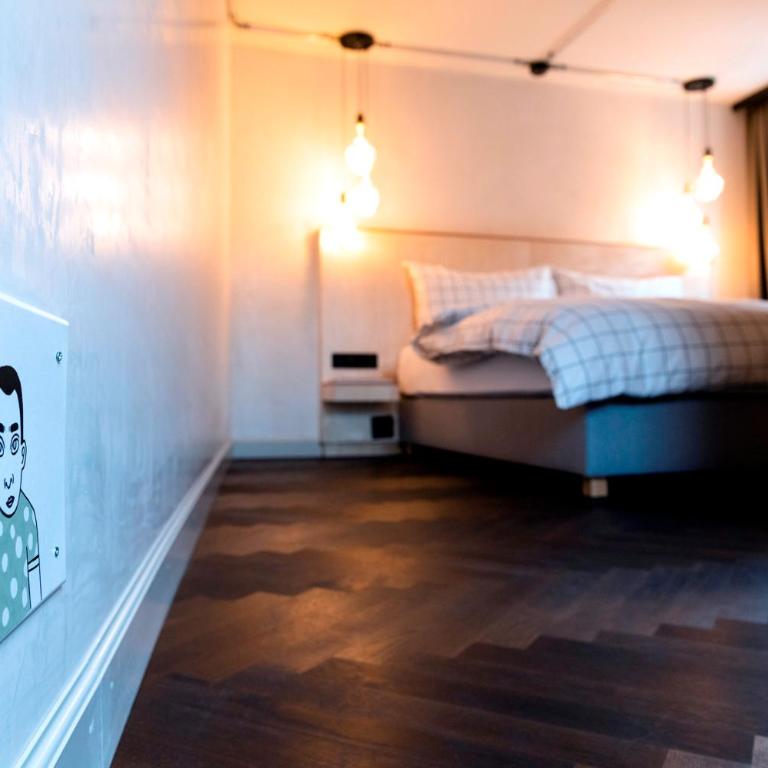 The Lubo - self check-in - Design Doppelzimmer & Küchenzeile - 5