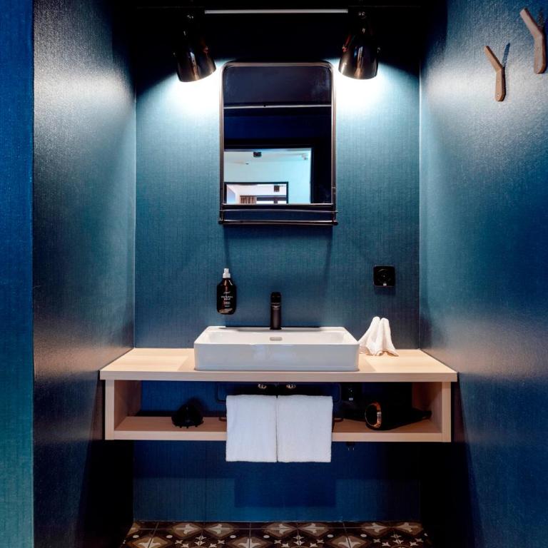 The Lubo - self check-in - Design Special Zimmer - 4