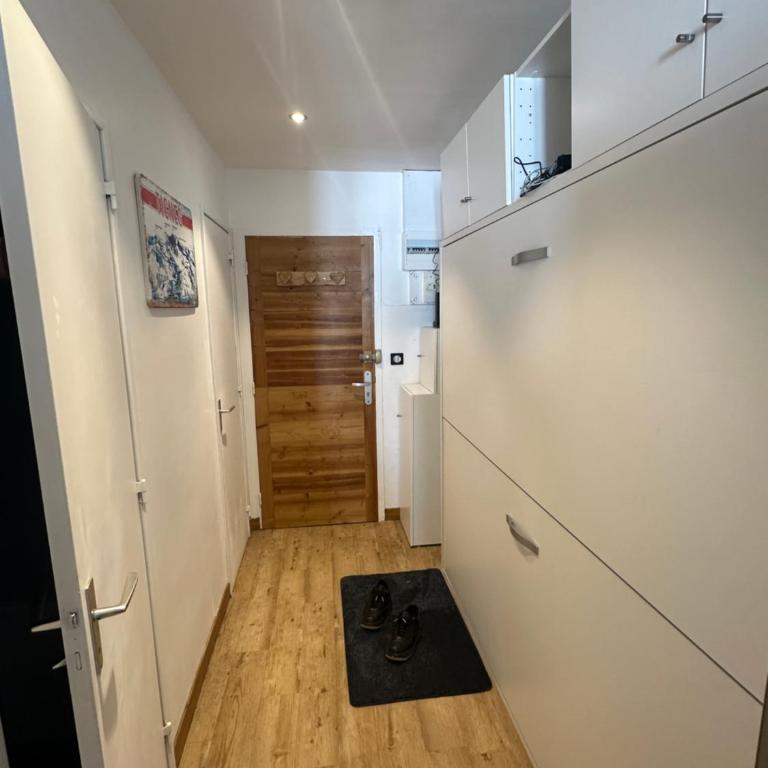 Appartement 6 personnes avec Parking Couvert - 1 chambre - 4 lits - Netflix & wifi haut débit - Apartamento de 2 dormitorios - 7
