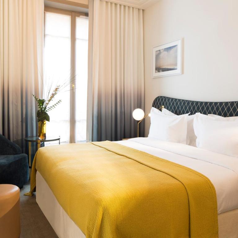 Hôtel Le Marianne - Chambre Supérieure avec Balcon - 1