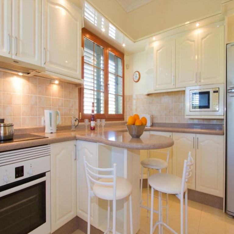 Cosy Lanzarote Villa 3 Bedrooms Heated Pool Villa Honey - Three-Bedroom Villa - 10