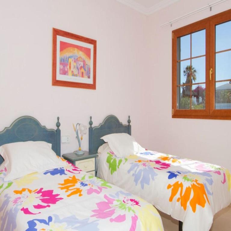 Cosy Lanzarote Villa 3 Bedrooms Heated Pool Villa Honey - Three-Bedroom Villa - 18