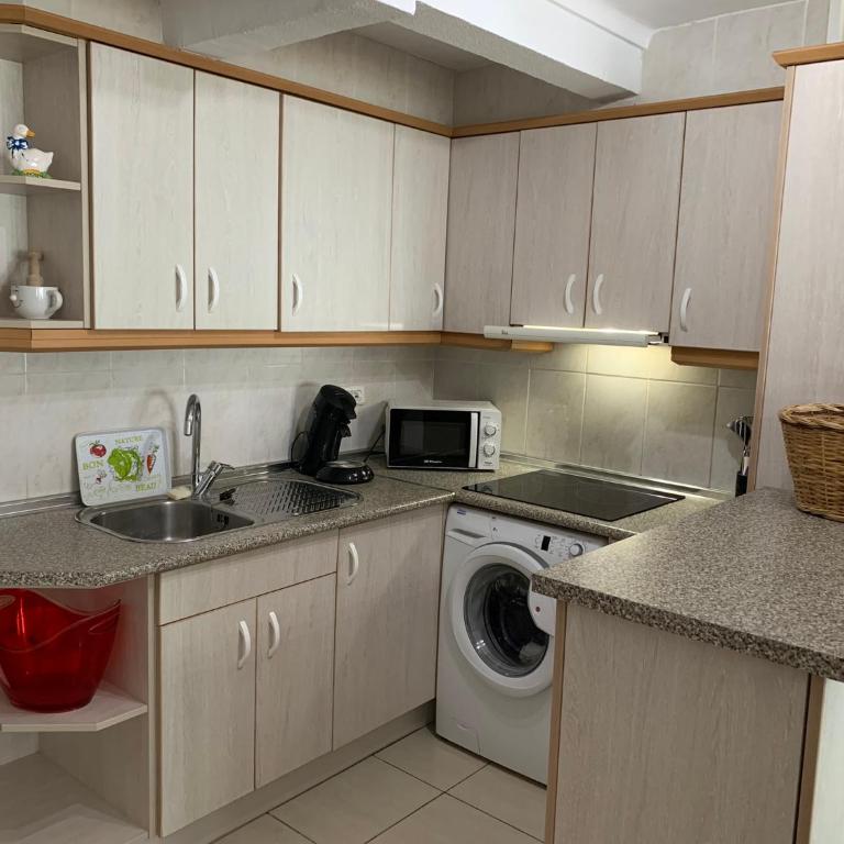Apartamento Con Magníficas Vistas Al Mar - Wifi Gratis - Apartamento de 2 dormitorios - 8