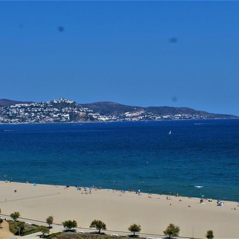 Apartamento Con Magníficas Vistas Al Mar - Wifi Gratis - Apartamento de 2 dormitorios - 2