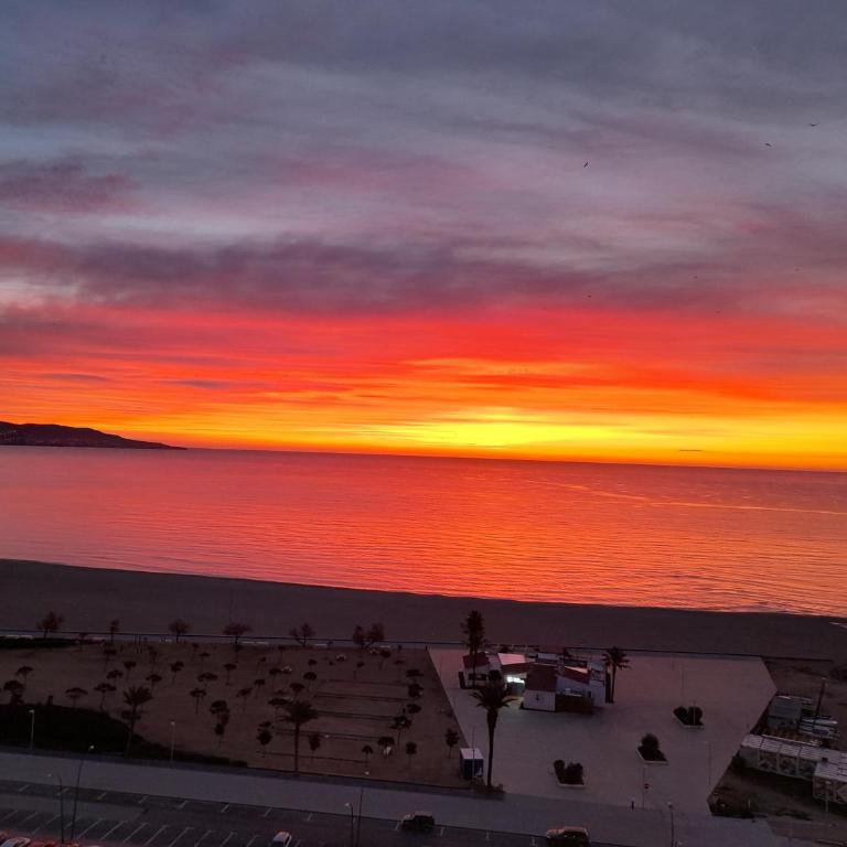 Apartamento Con Magníficas Vistas Al Mar - Wifi Gratis - Apartamento de 2 dormitorios - 3