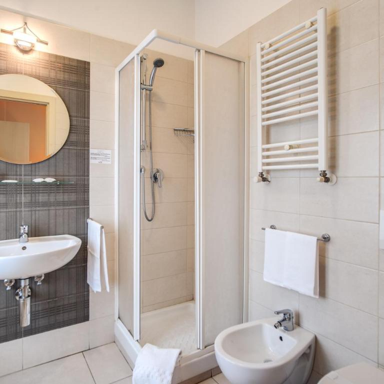 Casa per Ferie Ravasco San Pietro - Camera Matrimoniale Deluxe con Balcone - 13
