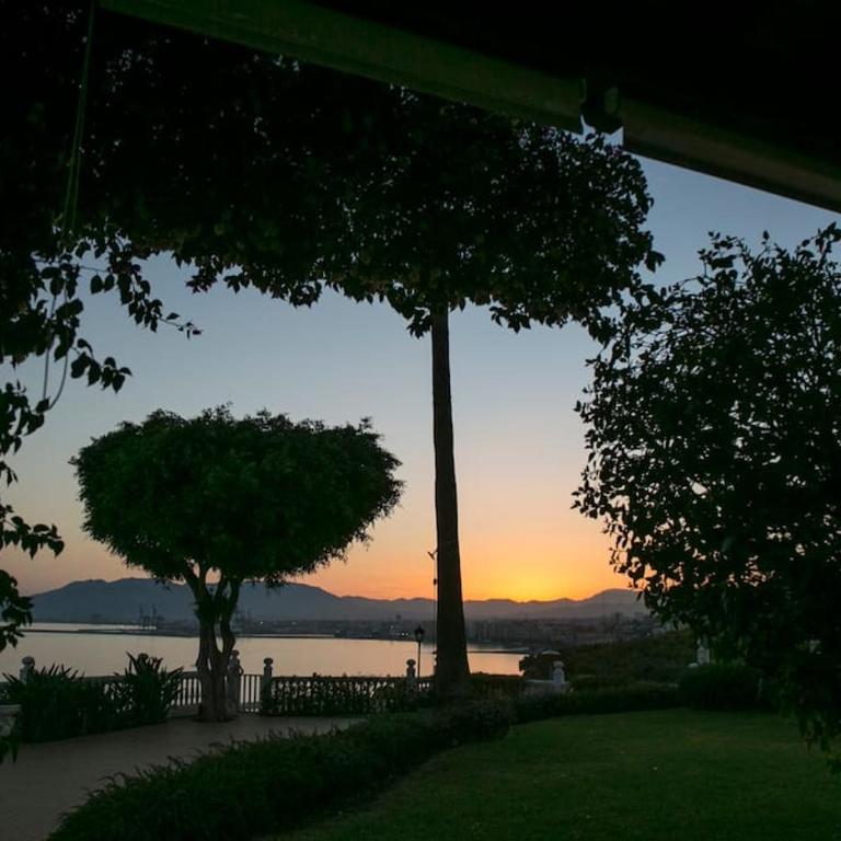 Andalusian villa on the sea and the bay of Malaga - Villa - 61