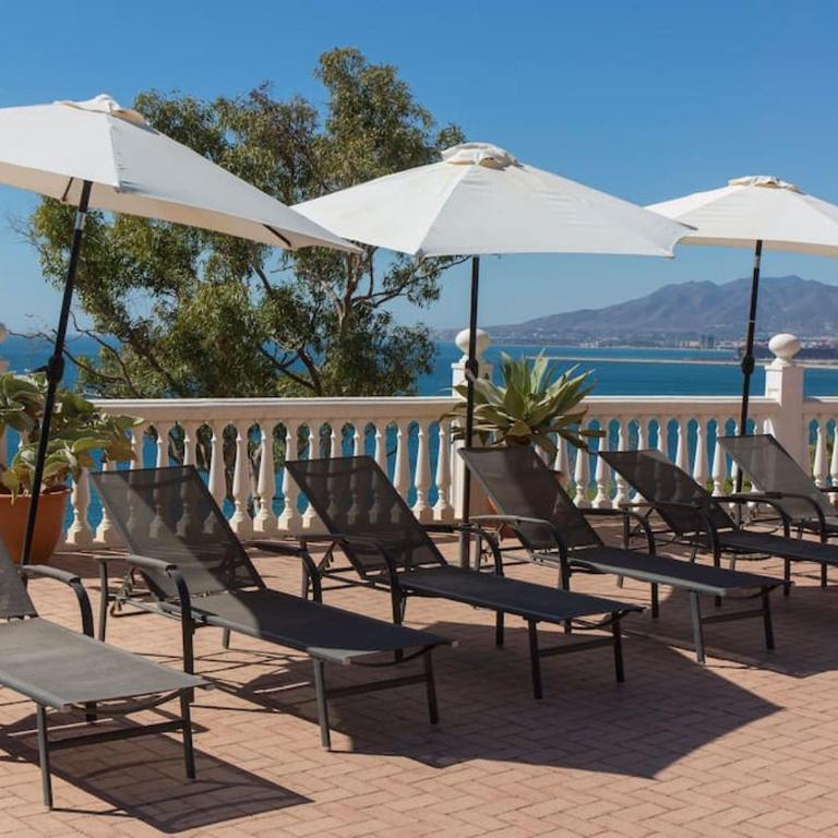 Andalusian villa on the sea and the bay of Malaga - Villa - 82