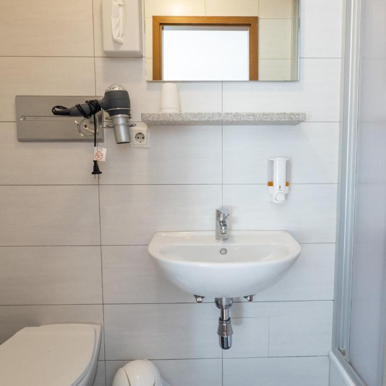Hotel Heimgartl - Deluxe Doppelzimmer mit Dusche - 1