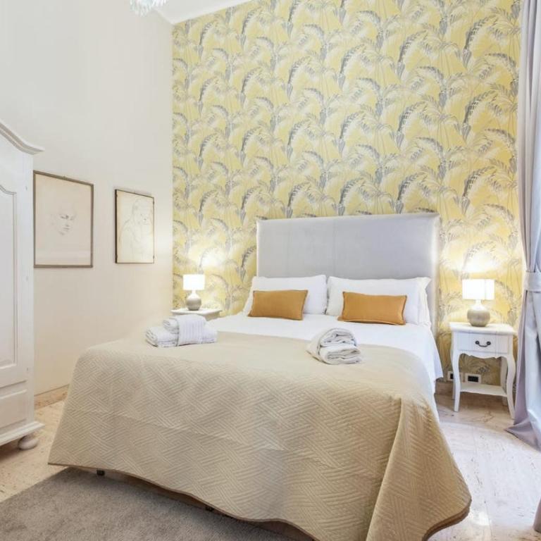 Lux and Charme between Trevi and Pantheon - Three-Bedroom Apartment - 13