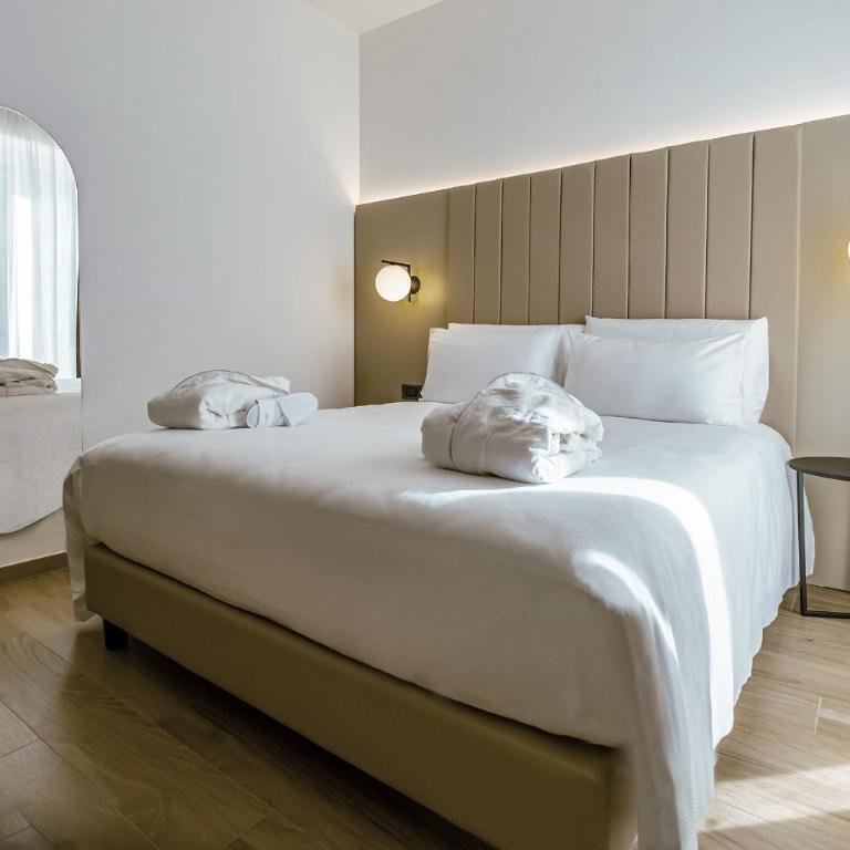 BB Hotels Smarthotel Duomo - Camera Matrimoniale Superior - 24