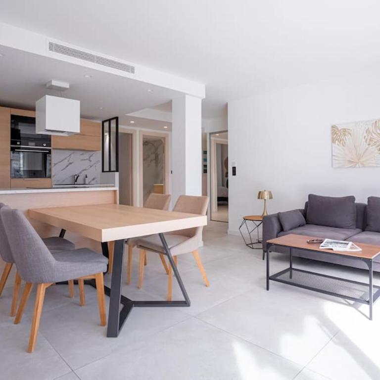 Amazing Apartment With Private Terrace & Full Air Conditioning - Walk To The Beach, La Croisette! - Latour Maubourg 18 by Halldis - Apartamento de 2 dormitorios - 1