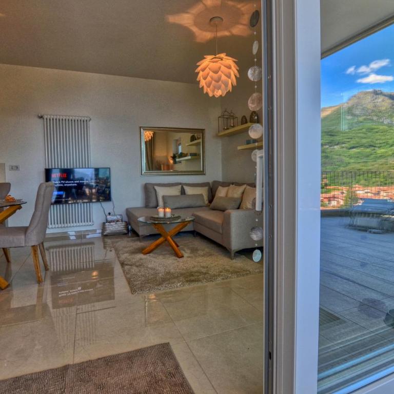 Lakeside Retreat - Appartamento con Terrazza - 47