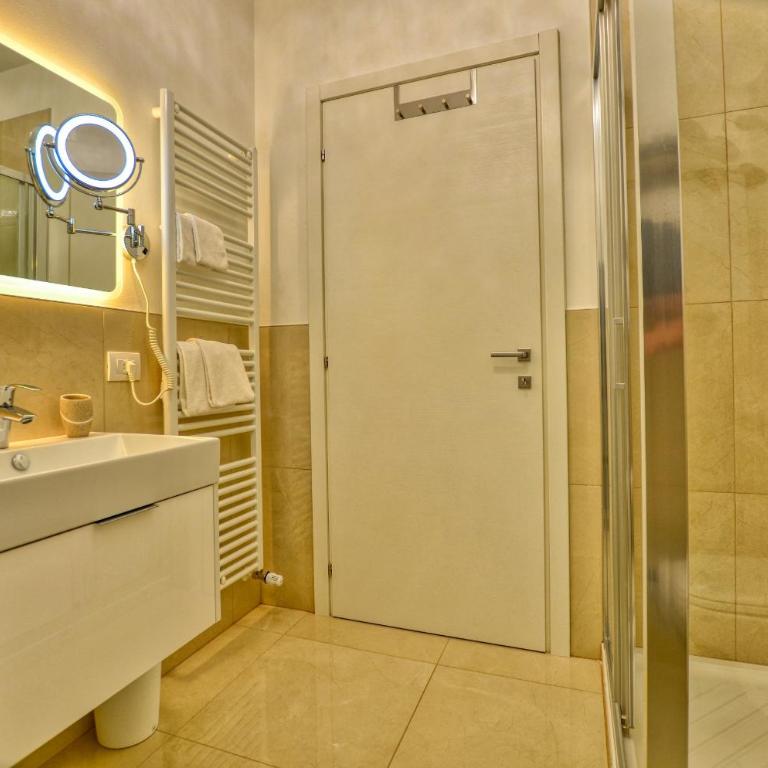 Lakeside Retreat - Appartamento con Terrazza - 51