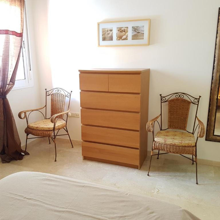 Apartamento Pelicanos Golf & Beach - spacious and modern with terrace and private pool - Two-Bedroom Apartment - 6