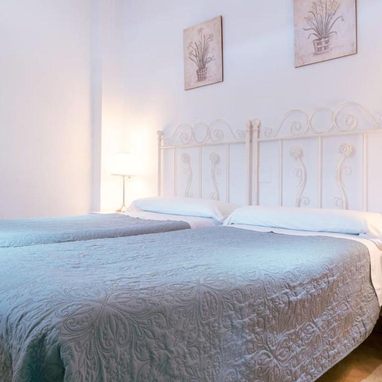 Apartamento con encanto en patio sevillano (202) - Apartamento de 1 dormitorio - 2