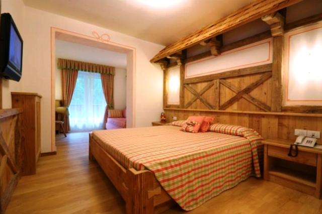 Hotel Bellaria - Camera Deluxe - 4