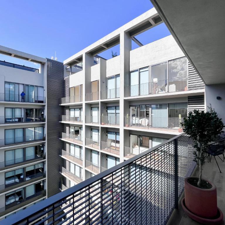 Mi Zona Lodging Condesa - Apartment with Balcony - 24
