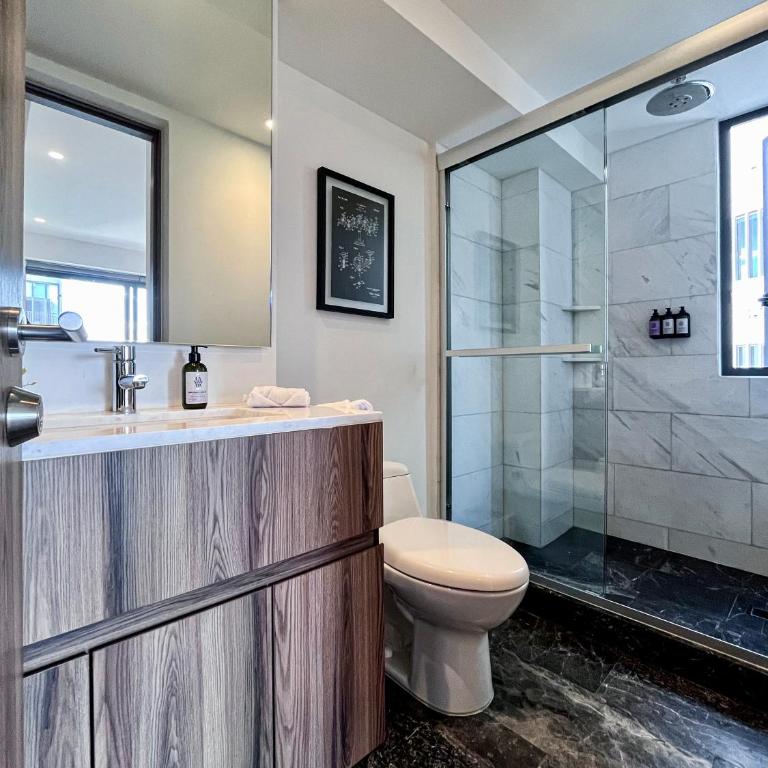 Mi Zona Lodging Condesa - Apartment with Balcony - 13