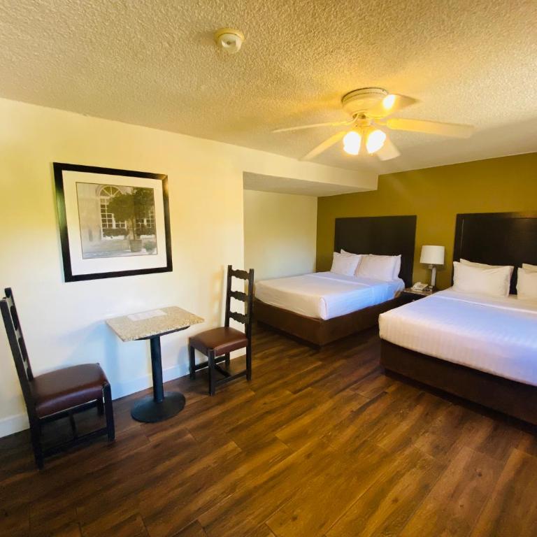 Hotel America - Twin Room - 3