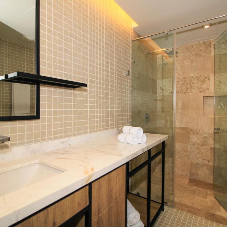 Singular Dream Vacation Rentals - Suite Superior - 1