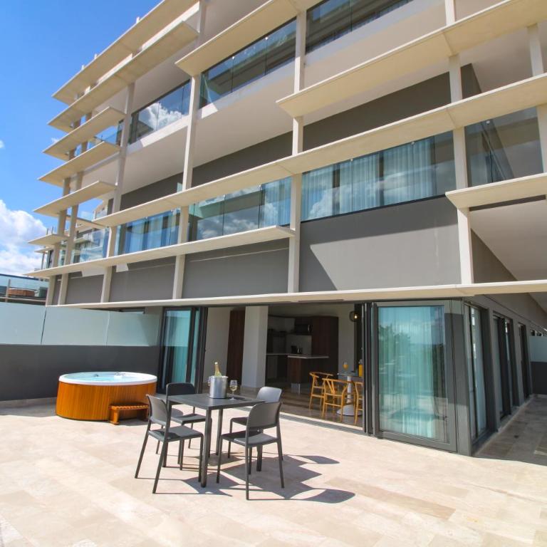 Singular Dream Vacation Rentals - Suite Presidencial - 1