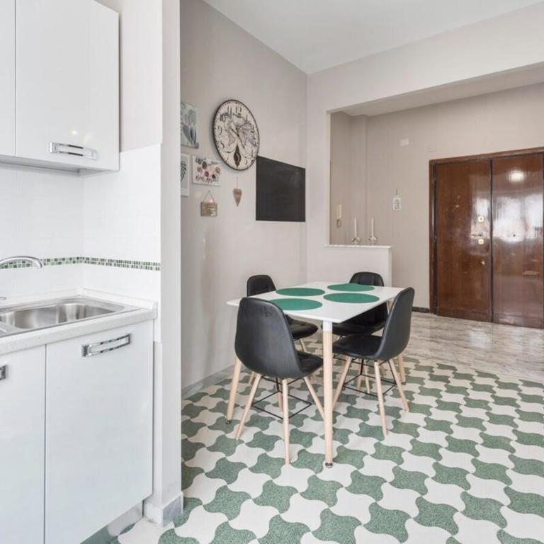 Regina Luxury Flat - Appartamento con 2 Camere da Letto - 17