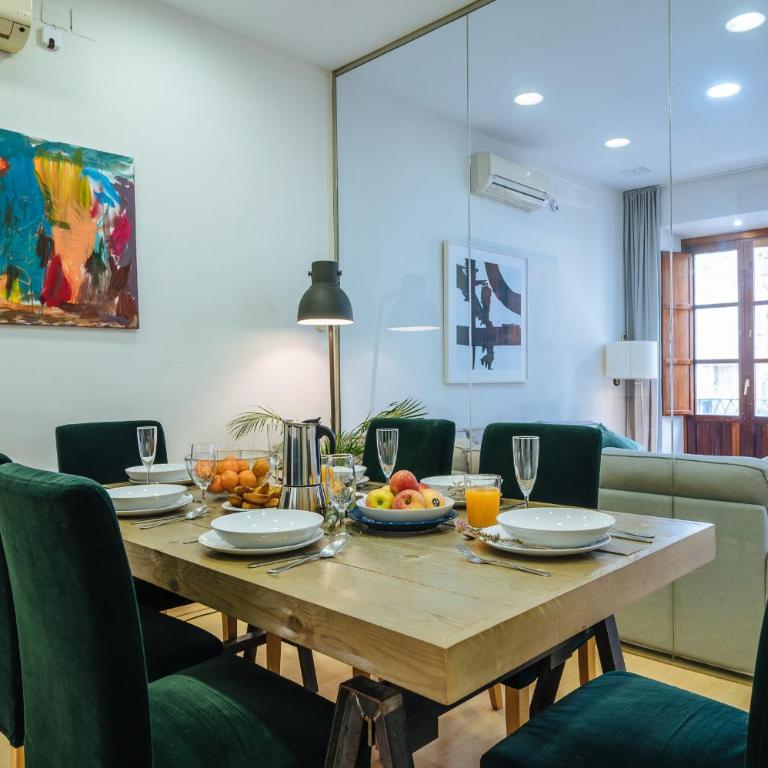 HomeySeville-Amazing Views Cathedral Tomas de Ibarra - 8 pax, Parking Optional - Apartamento de 3 dormitorios - 5
