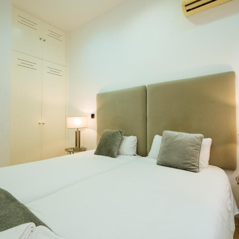 HomeySeville-Amazing Views Cathedral Tomas de Ibarra - 8 pax, Parking Optional - Apartamento de 3 dormitorios - 37