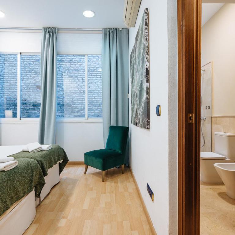 HomeySeville-Amazing Views Cathedral Tomas de Ibarra - 8 pax, Parking Optional - Apartamento de 3 dormitorios - 51