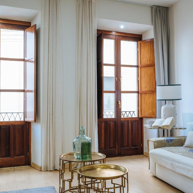 HomeySeville-Amazing Views Cathedral Tomas de Ibarra - 8 pax, Parking Optional - Apartamento de 3 dormitorios - 14