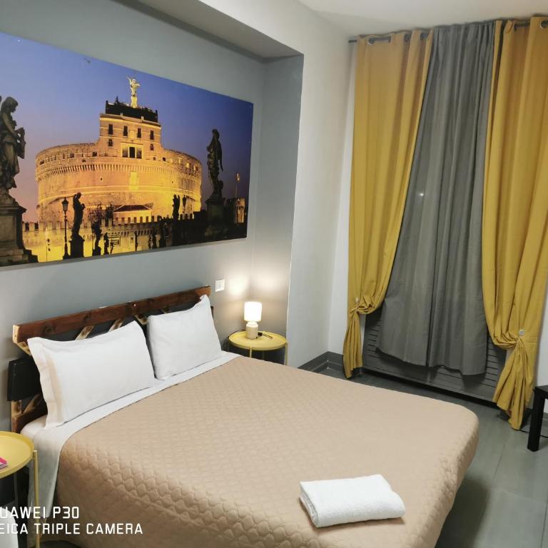 Vatican Central Suites - Camera Matrimoniale Standard - 5